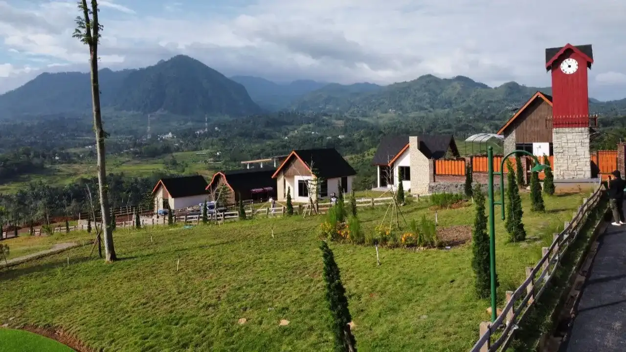 Aliran sungai dekat lokasi
